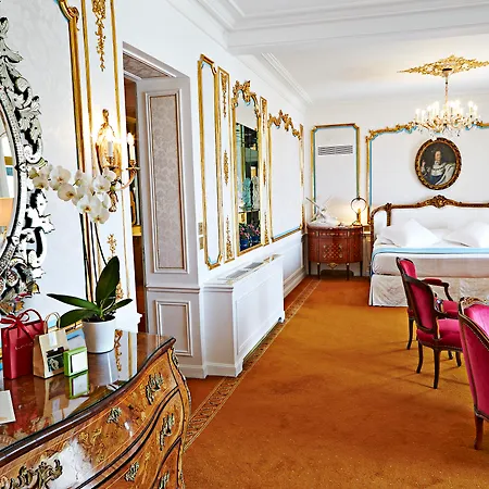 Le Negresco 호텔 5*